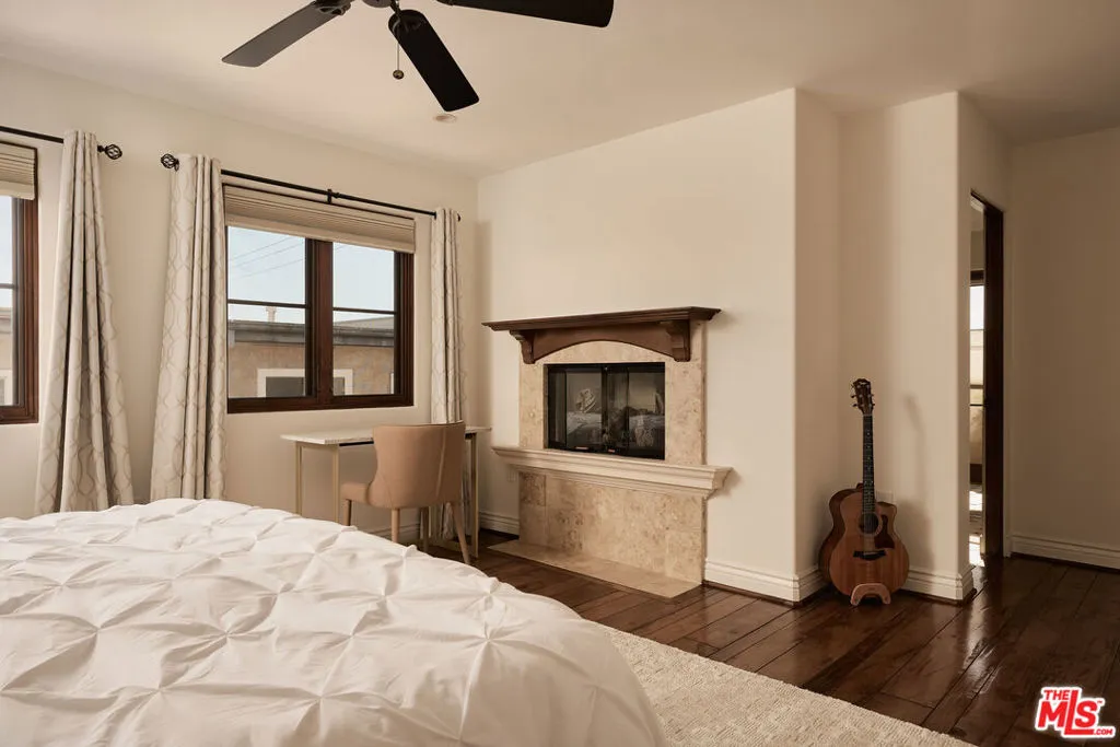 908 17th Street 8, Santa Monica, California 90403 home-pic-8